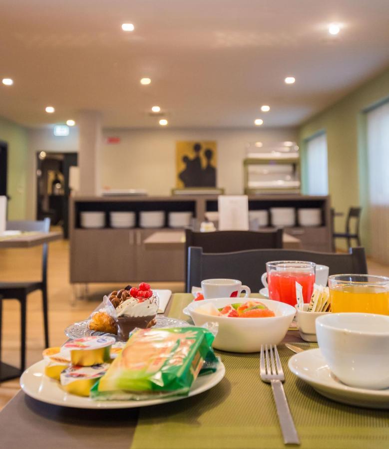 Hotel Europa Art カゼルタ エクステリア 写真