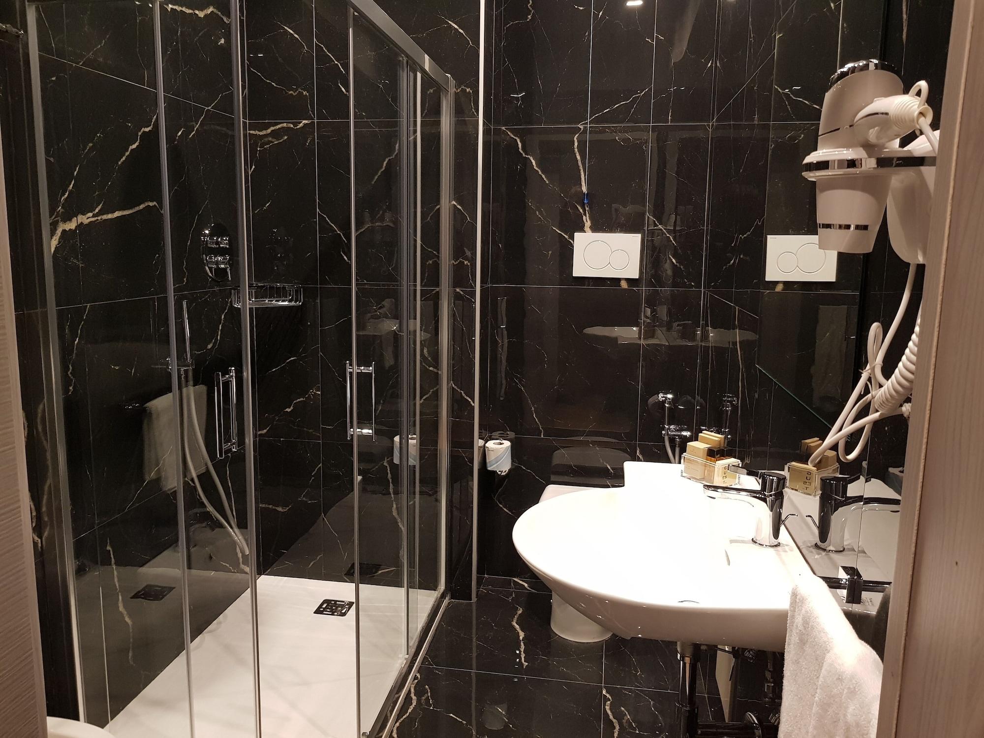 Hotel Europa Art カゼルタ エクステリア 写真