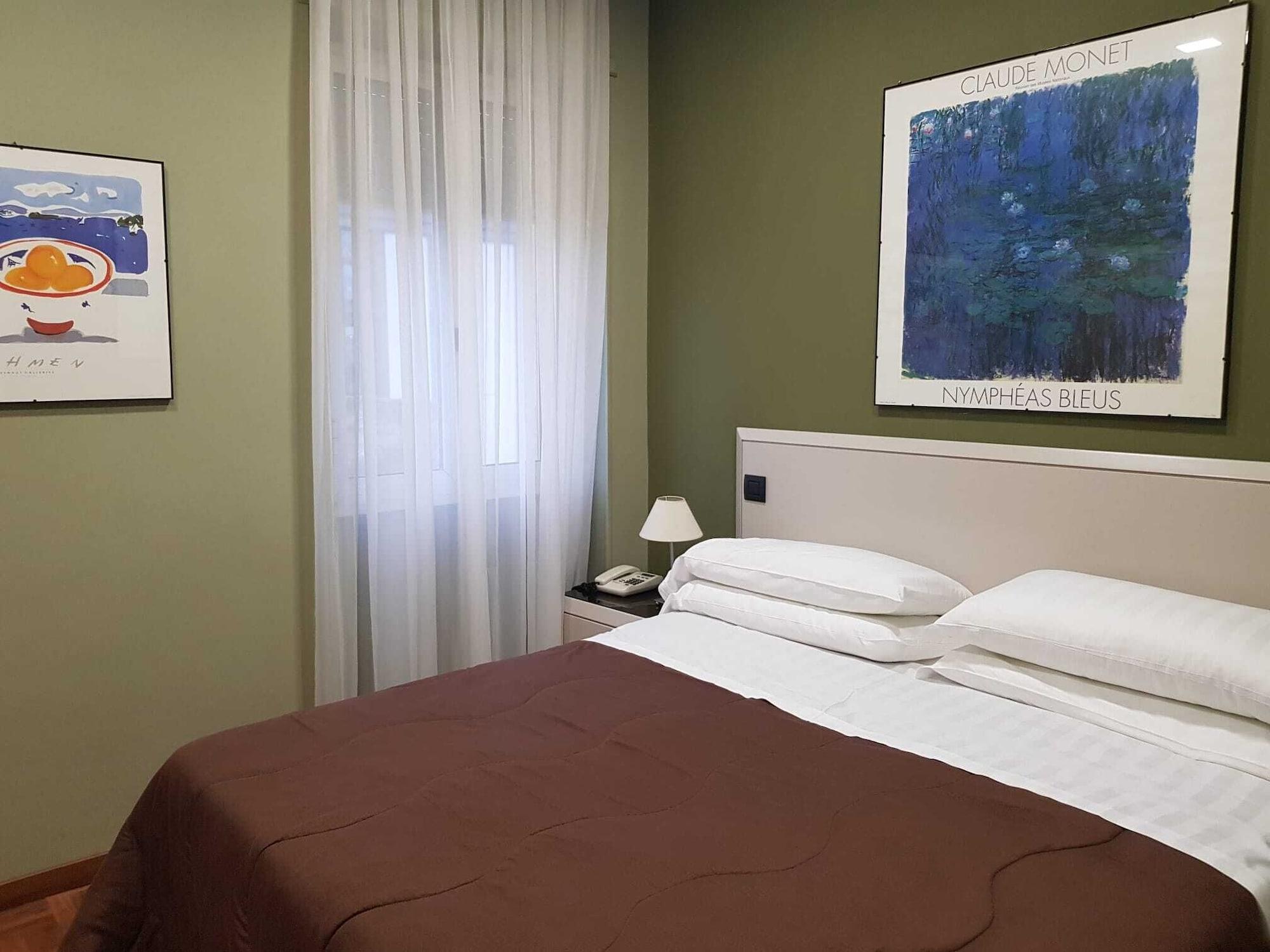 Hotel Europa Art カゼルタ エクステリア 写真
