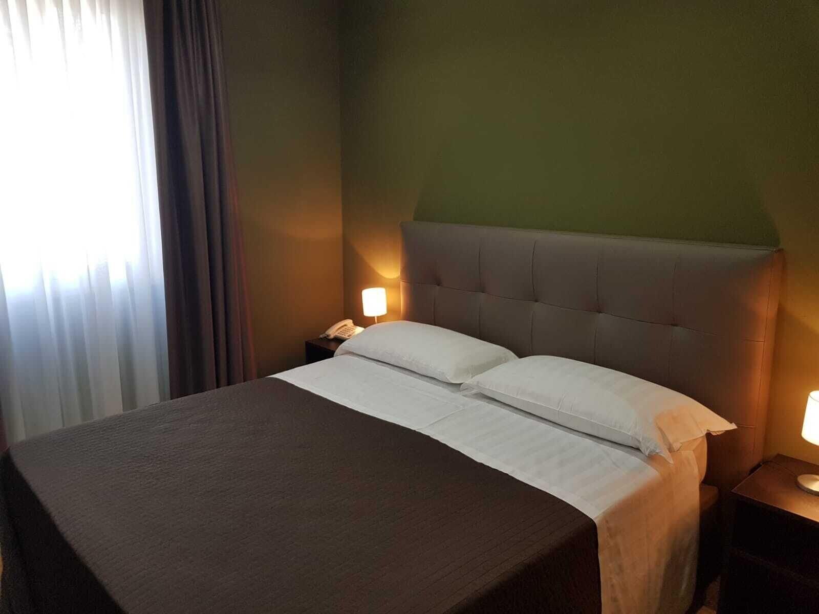 Hotel Europa Art カゼルタ エクステリア 写真